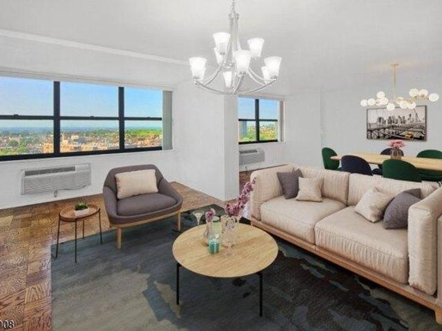 Condo for sale in Guttenberg, Hudson County