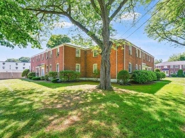 Condo for sale in Hampden, Massachusetts