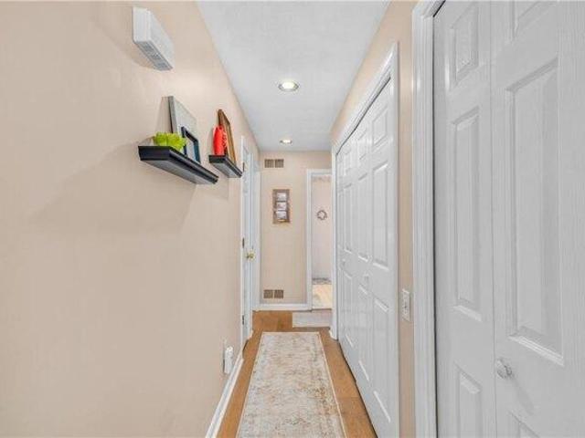 Condo for sale in West Warwick, Rhode Island