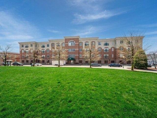 Condo for sale in Westborough, Massachusetts