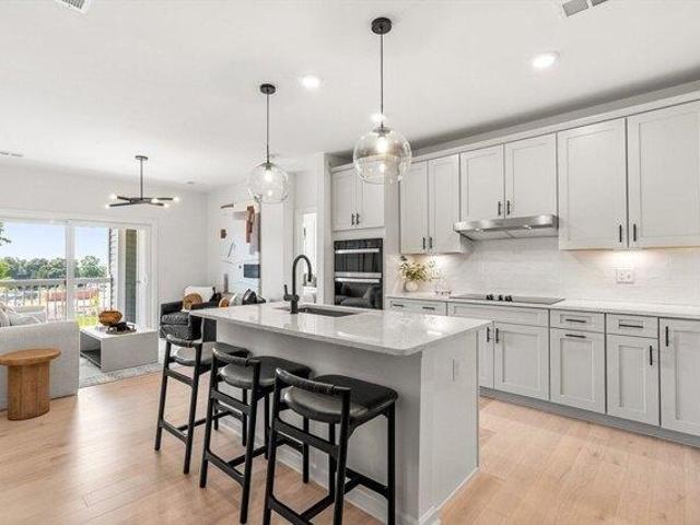Condo for sale in Northborough, Massachusetts