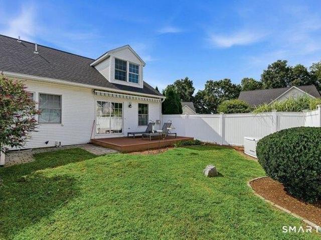 Condo for sale in Westbrook, Lower Connecticut River Valley Planning Region