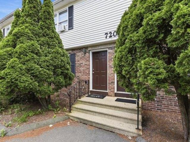 Condo for sale in Hampden, Massachusetts