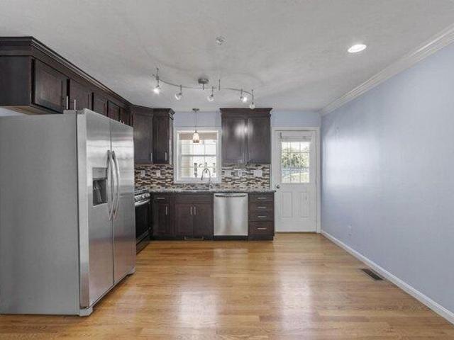 Condo for sale in Westford, Middlesex County