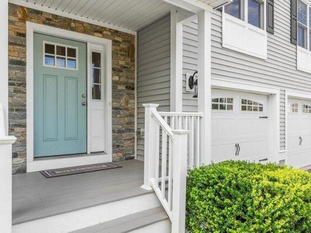 Condo for sale in Brookside, Westford