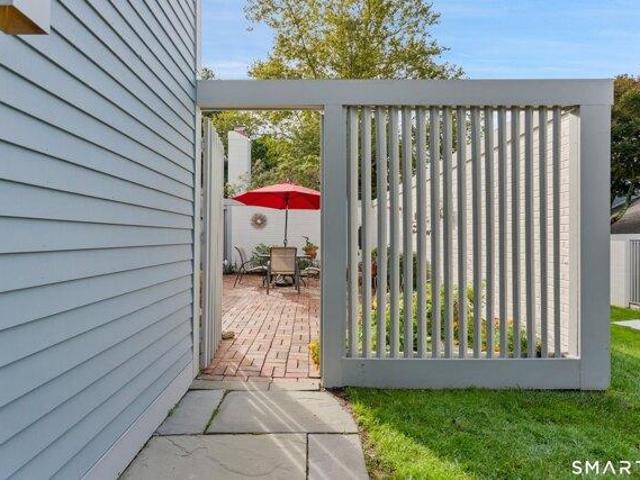 Condo for sale in Westport, Western Connecticut Planning Region