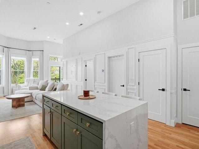 Condo for sale in Weymouth, Massachusetts