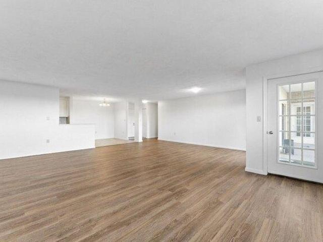 Condo for sale in Weymouth, Norfolk County