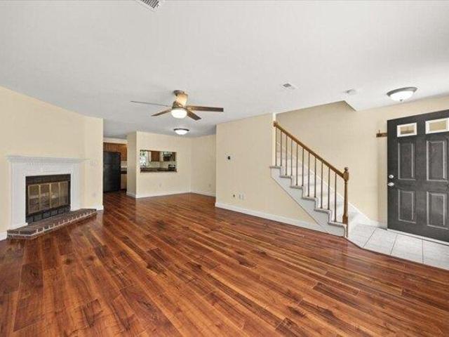 Condo for sale in Whitman, Massachusetts
