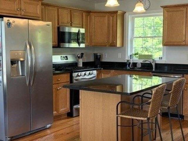 Condo for sale in Whitman, Massachusetts