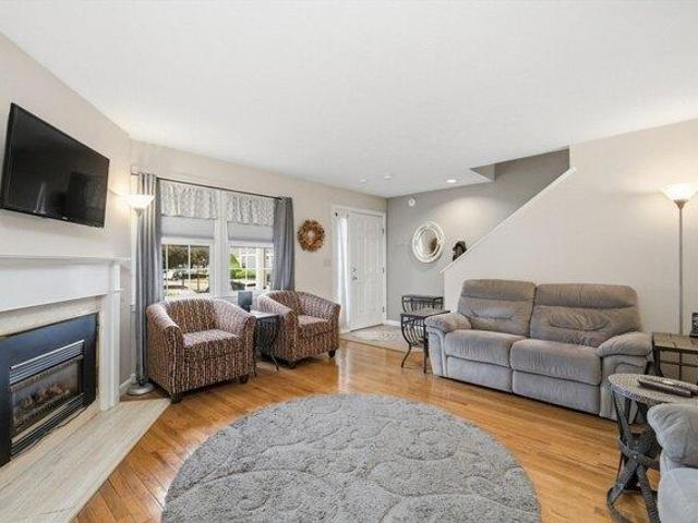 Condo for sale in Whitman, Massachusetts