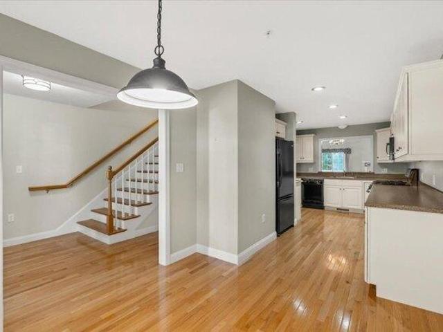 Condo for sale in Auburnville, Whitman