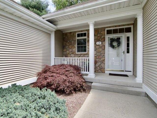 Condo for sale in Hampden, Massachusetts