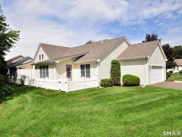 Condo for sale in Windsor, Connecticut