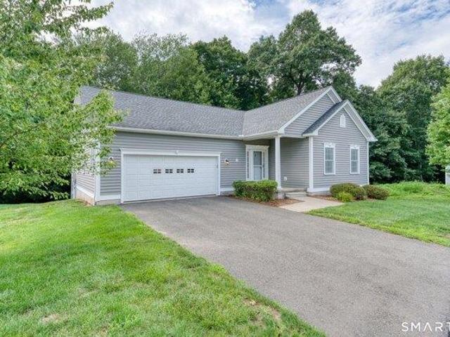 Condo for sale in Windsor Locks, Connecticut