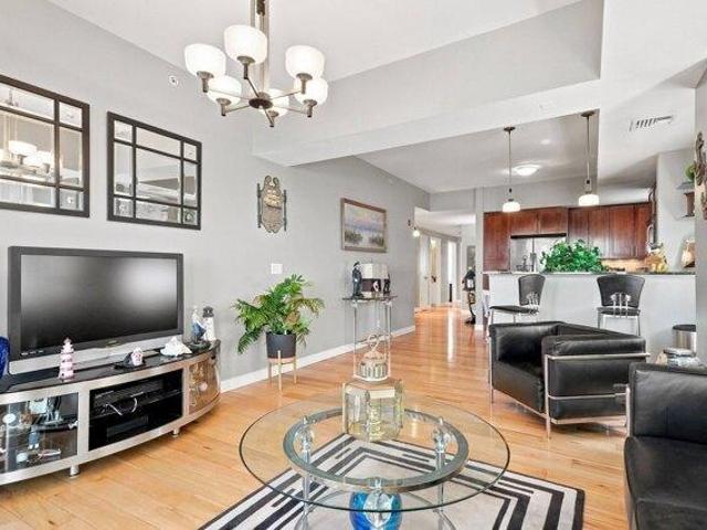 Condo for sale in Court Park, Winthrop