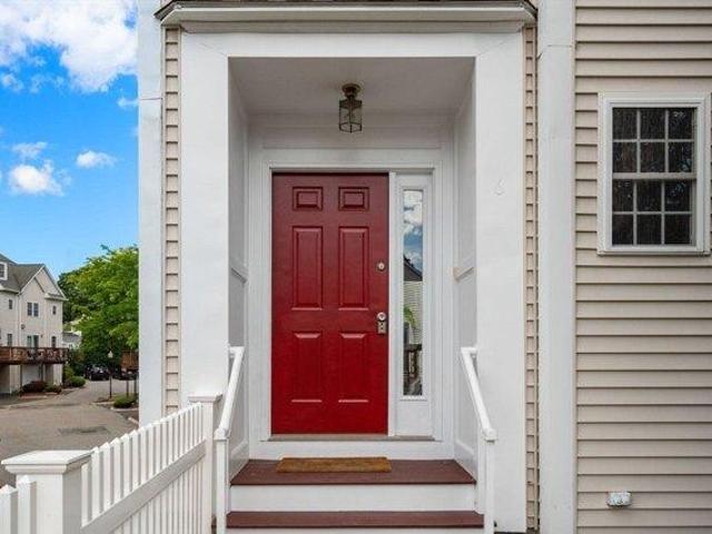 Condo for sale in Woburn, Massachusetts
