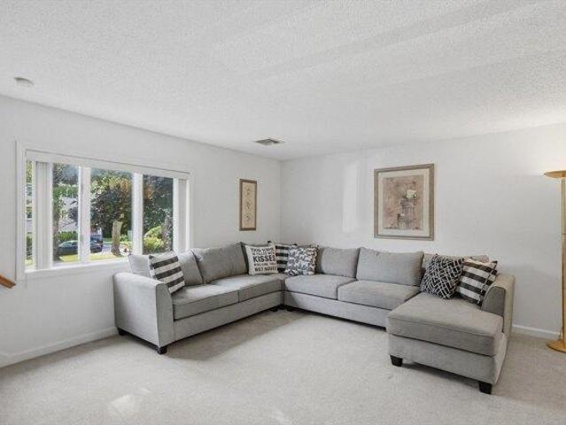 Condo for sale in Woburn, Massachusetts