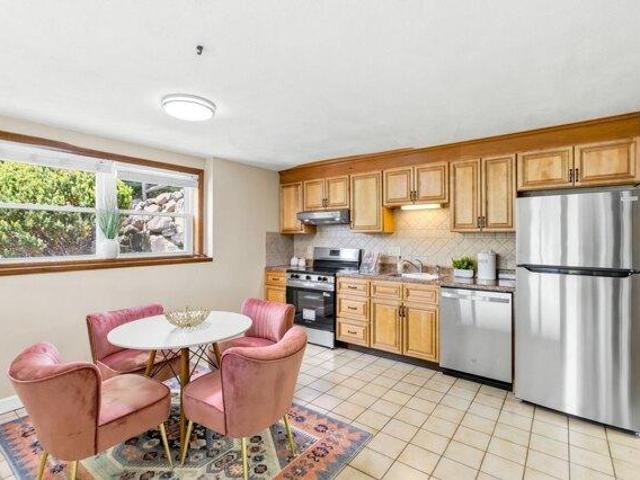 Condo for sale in North Woburn, Woburn