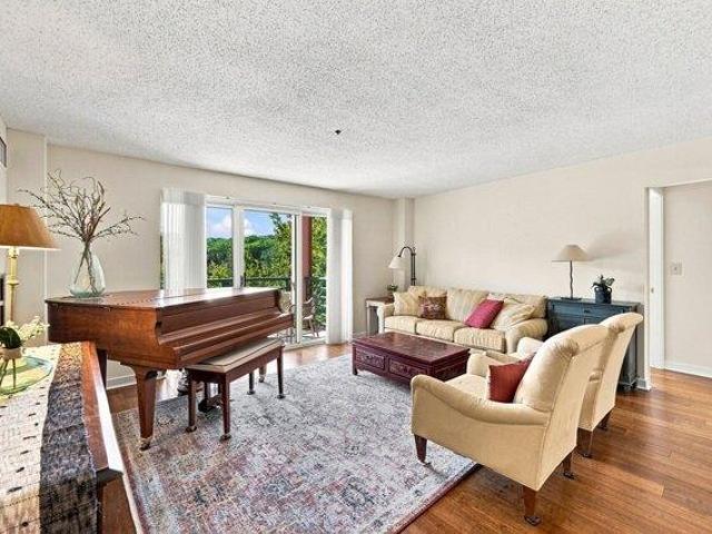 Condo for sale in Woburn, Middlesex County
