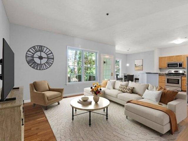 Condo for sale in Woburn, Middlesex County