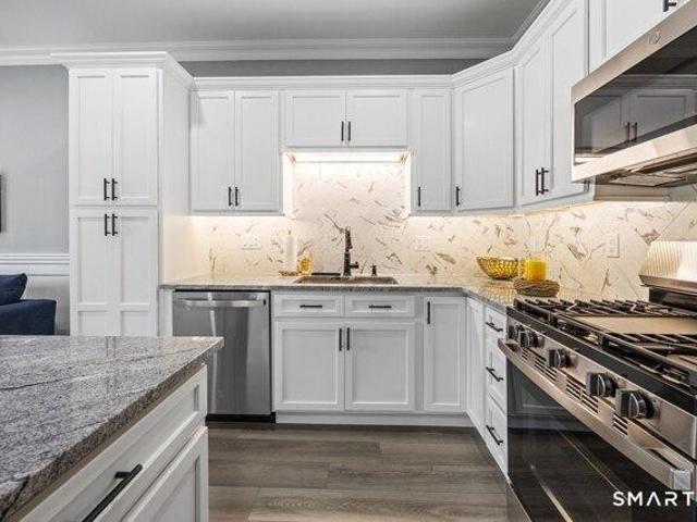 Condo for sale in Wolcott, Naugatuck Valley Planning Region