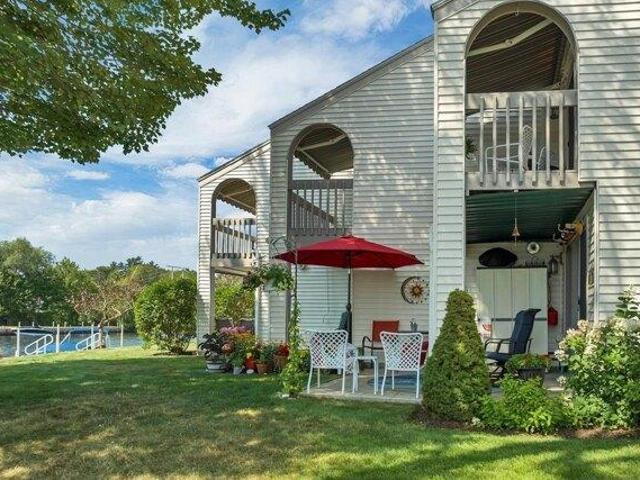 Condo for sale in New Hampshire