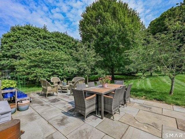 Condo for sale in Woodbury, Connecticut