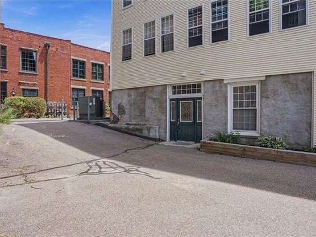 Condo for sale in Woonsocket, Rhode Island