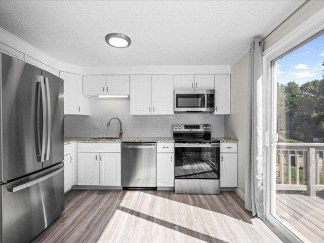 Condo for sale in Worcester, Massachusetts