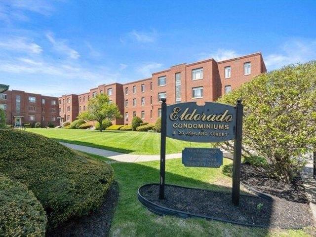 Condo for sale in Worcester, Massachusetts