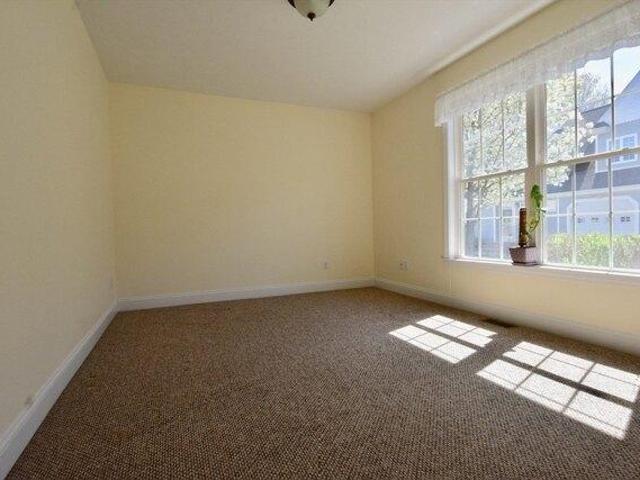 Condo for sale in Worcester, Massachusetts