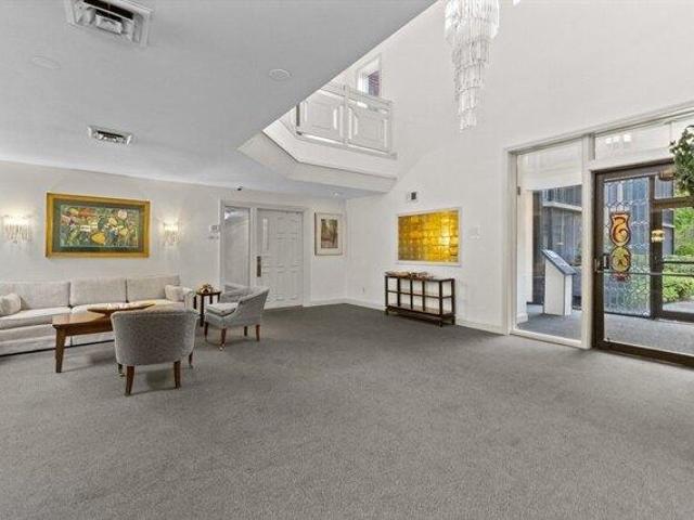 Condo for sale in Worcester, Massachusetts