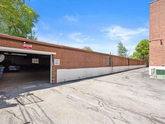 Condo for sale in Worcester, Massachusetts
