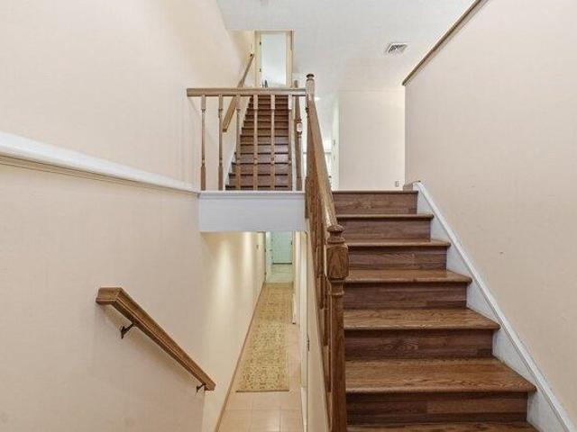 Condo for sale in Worcester, Massachusetts
