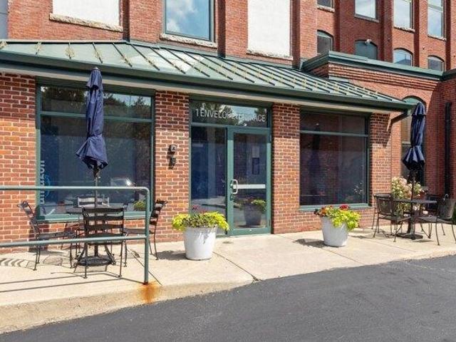 Condo for sale in Worcester, Massachusetts