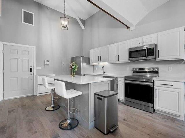 Condo for sale in Canal District, Worcester