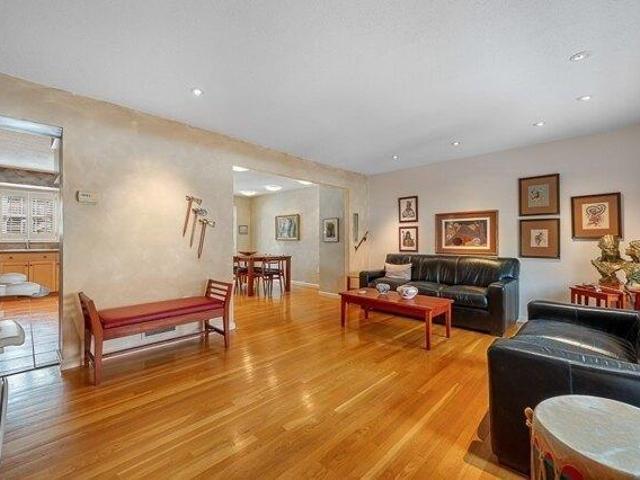 Condo for sale in Botany Bay, Worcester