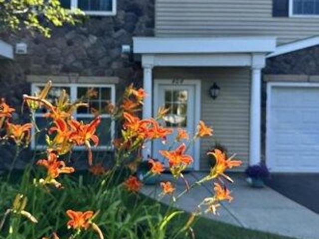Condo for sale in Wynantskill, New York