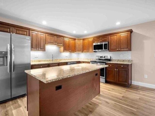 Condo for sale in Hampden, Massachusetts