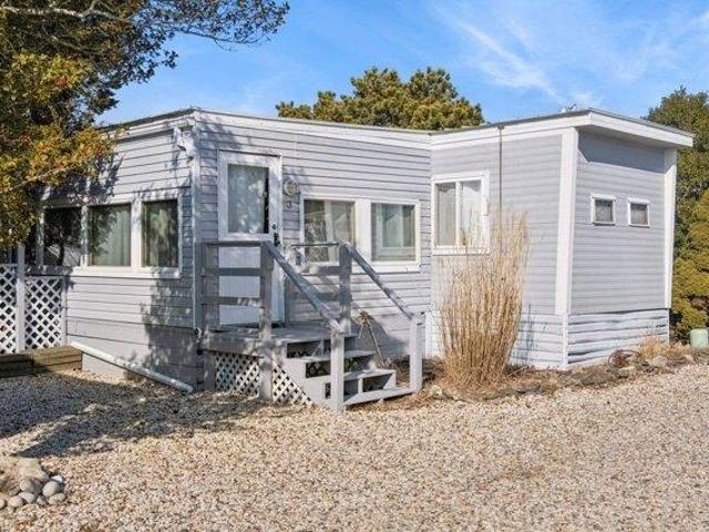 Condo for sale in Amagansett