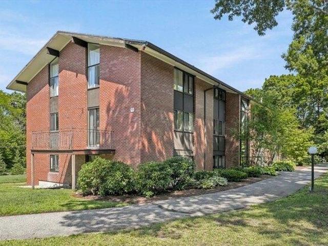 Condo for sale in Andover, Massachusetts