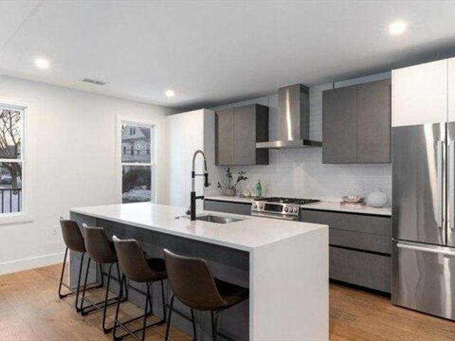 Condo for sale in Arlington, Massachusetts