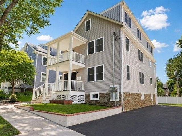 Condo for sale in Arlington, Massachusetts