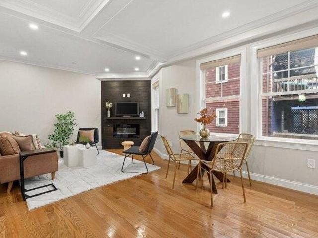 Condo for sale in Orvis Road Historic District, Arlington