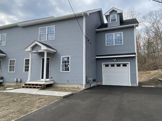 Condo for sale in Bristol, Massachusetts