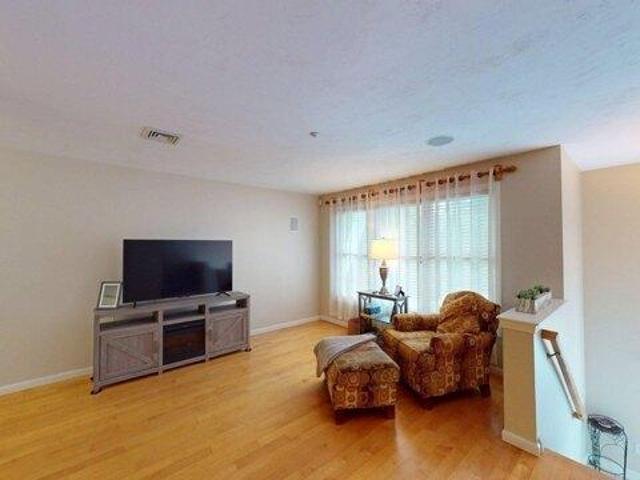 Condo for sale in County Square, Attleboro