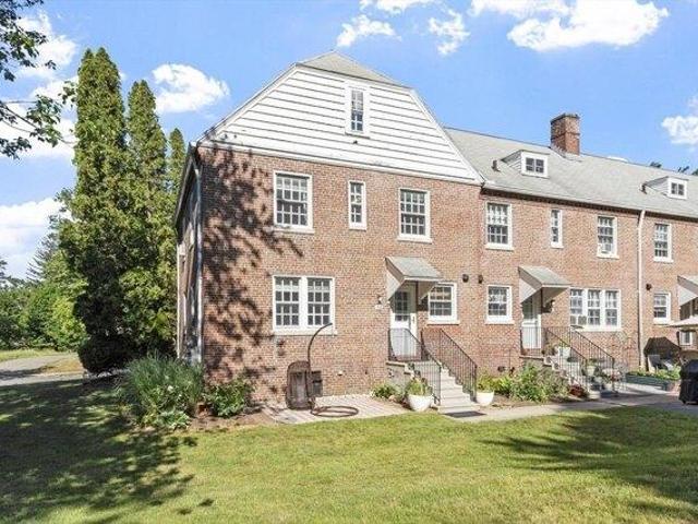 Condo for sale in Harvard, Massachusetts