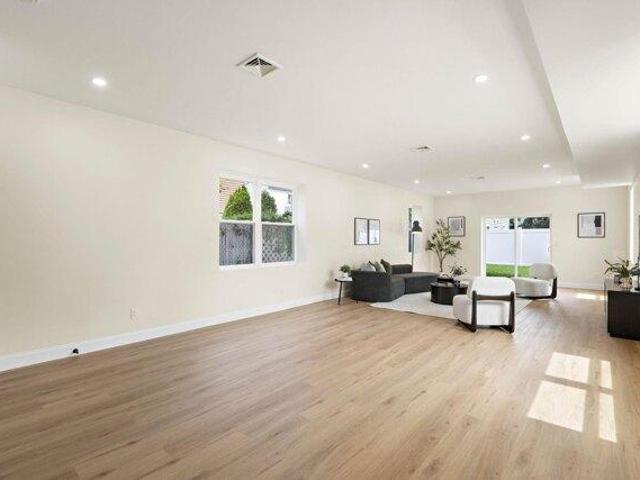 Condo for sale in Hudson, New Jersey