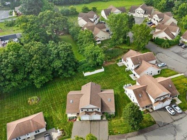 Condo for sale in Belchertown, Massachusetts